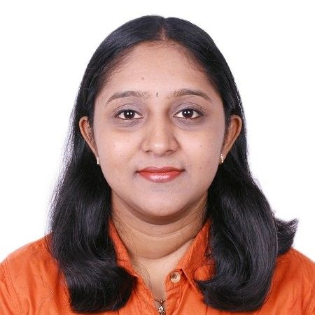 Esha R.